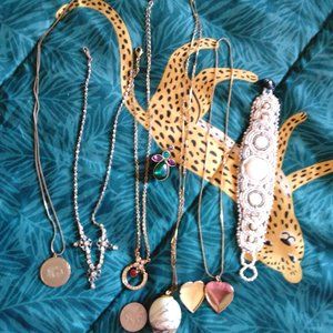 Vintage Necklace Jewelry Lot Pin Bracelet